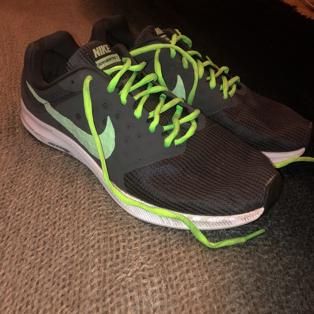 Nike Downshifter Size 9